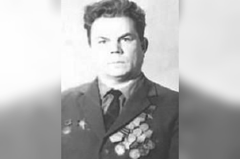 Николай Алтынов